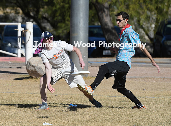 12917HoasisUltimate12:30-p160