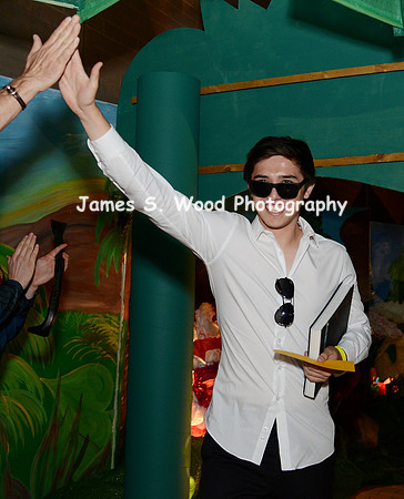 Catfootgradnight2014-p22