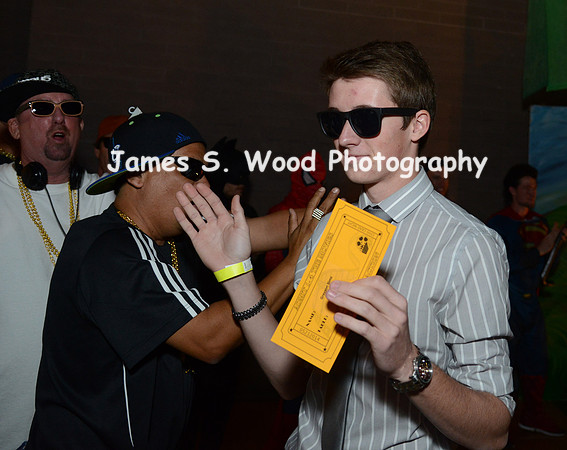 Catfootgradnight2014-p20